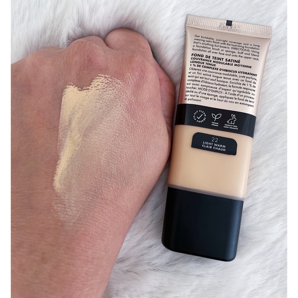 e.l.f. Soft Glam Foundation - Picture 4 of 7